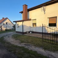 Dom na sprzedaż