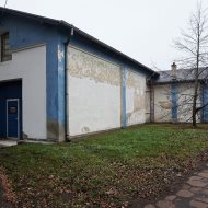 Hala na sprzedaż