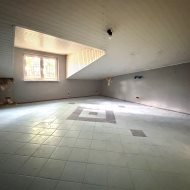 Dom na sprzedaż